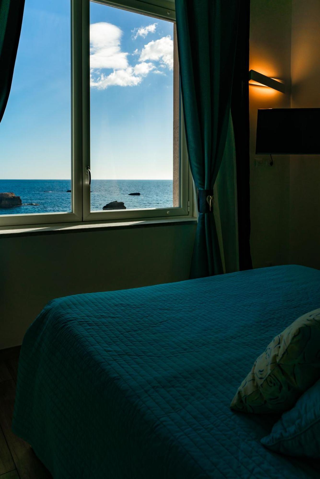 سيراكوزا Marlove Siracusa - Stunning Views & Private Sea Access المظهر الخارجي الصورة